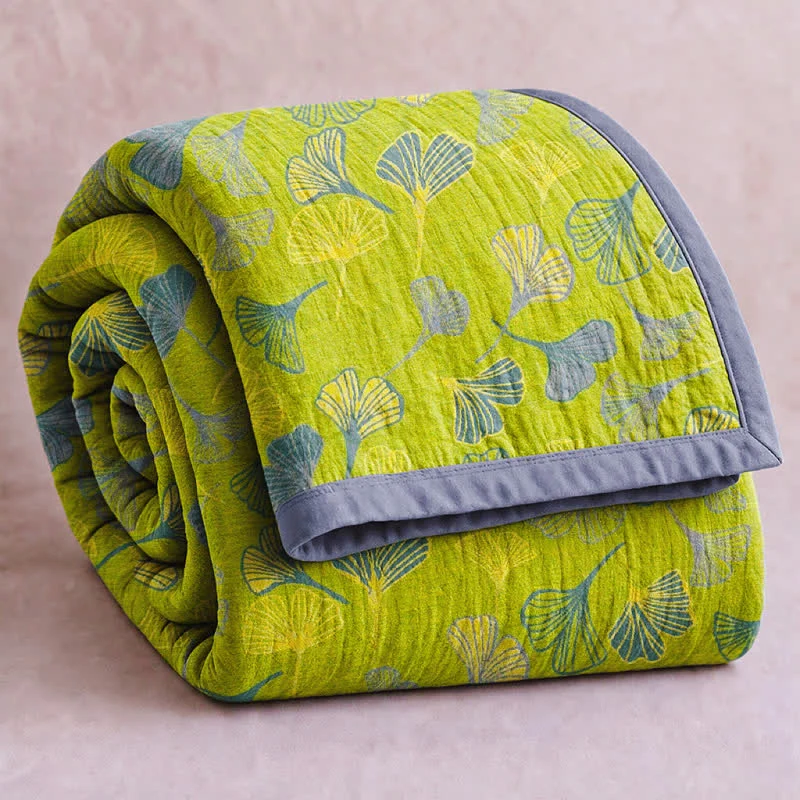 Coperta in cotone con foglie di ginkgo grigio-verdi