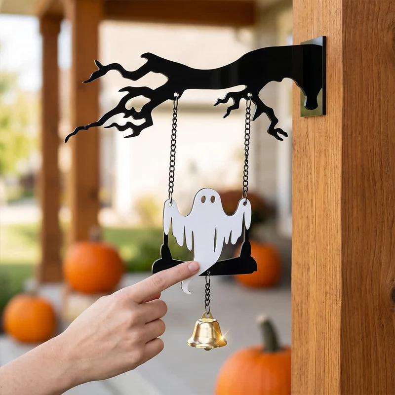 Decorazione di Halloween a forma di ramo d'albero spettrale da appendere
