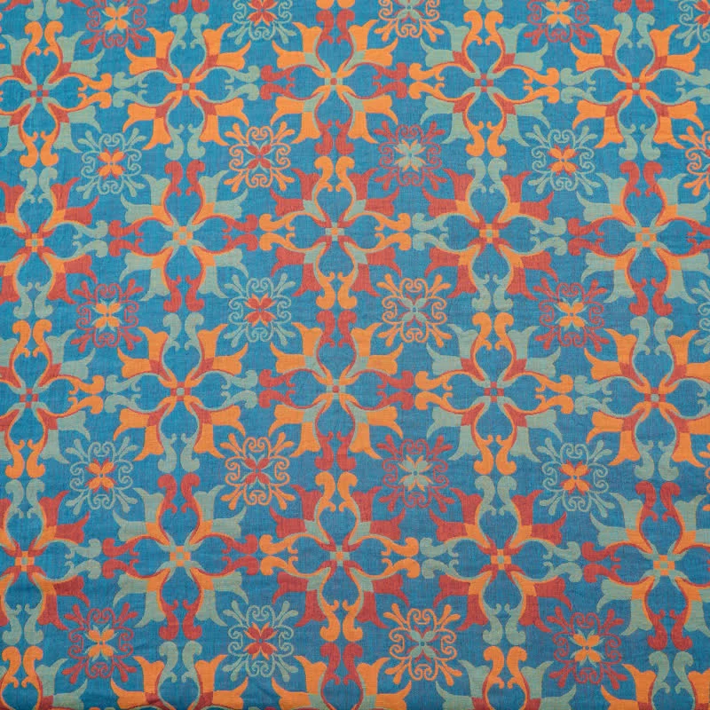 Tessuto jacquard di cotone con motivo floreale a medaglione