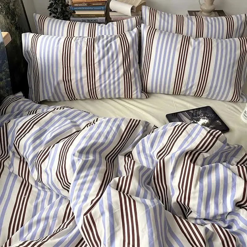 Set di biancheria da letto in cotone a righe blu e marroni in stile retrò