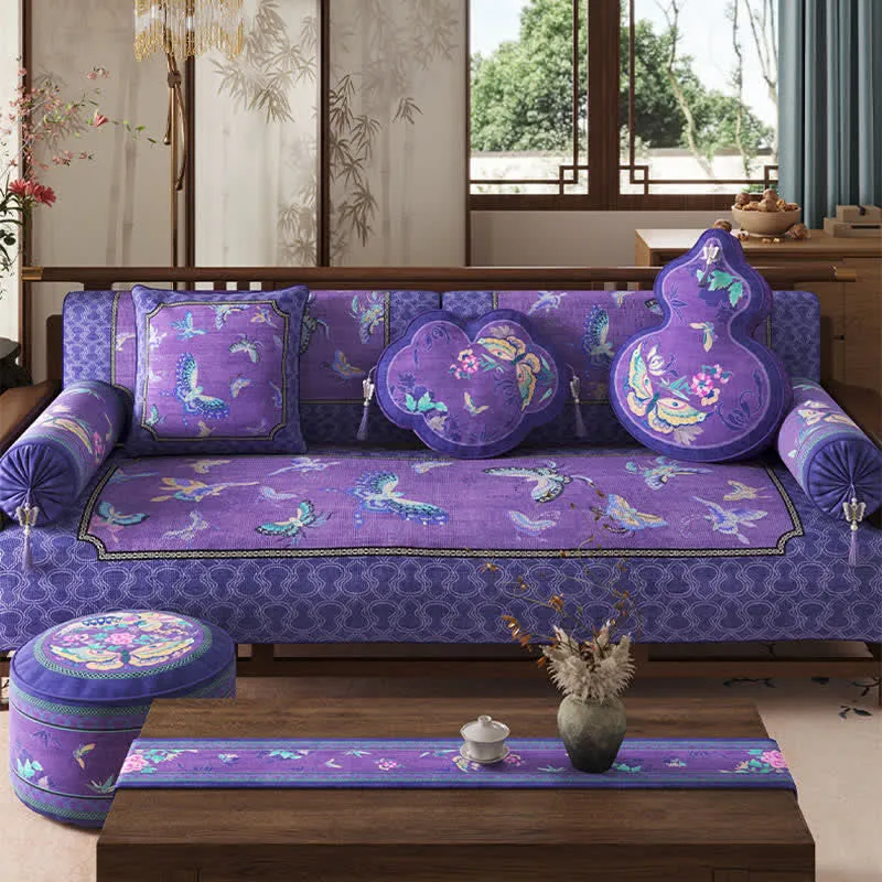 Copridivano vintage orientale con farfalle viola