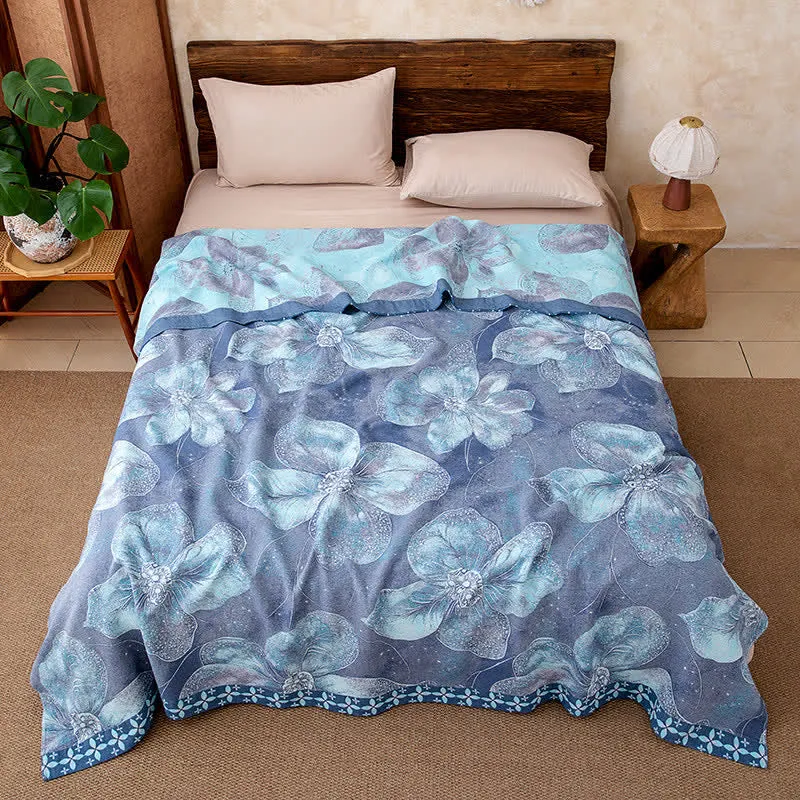 Coperta in garza di cotone blu country con stampa floreale