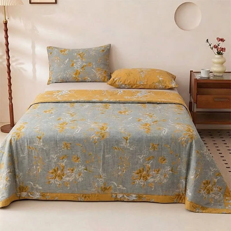 Copriletto rustico in cotone con fiori selvatici