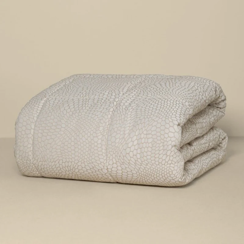Trapunta Matrimoniale Dea Battaglia Bao 270x270 cm