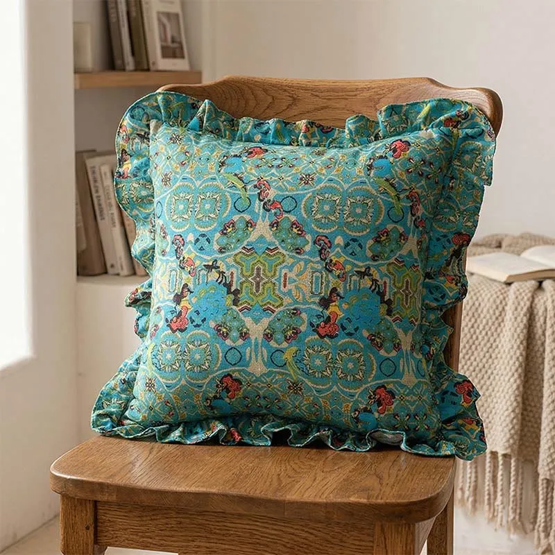 Cuscino decorativo con volant geometrici marocchini