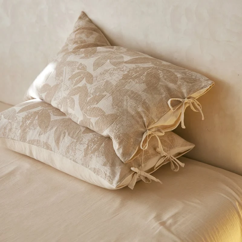 Federe jacquard con motivo a foglie botaniche (2 pezzi)