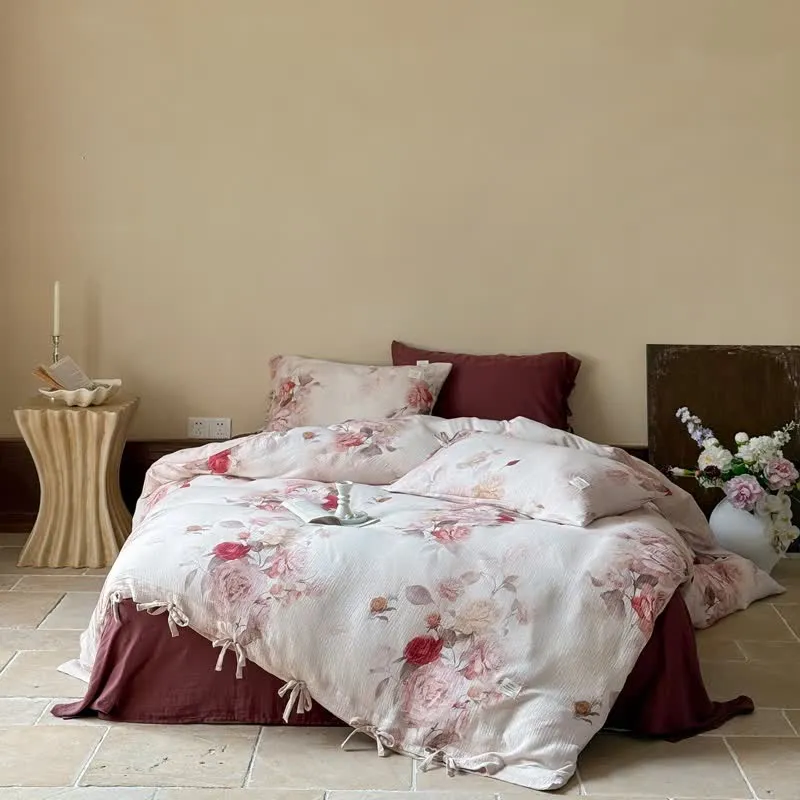 Elegante set di biancheria da letto in cotone con chiusura a fiocco e motivo rosa (4 pezzi)