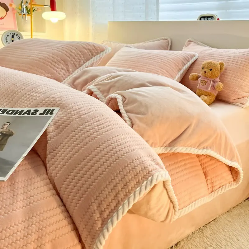 Set di biancheria da letto in peluche jacquard a righe ondulate