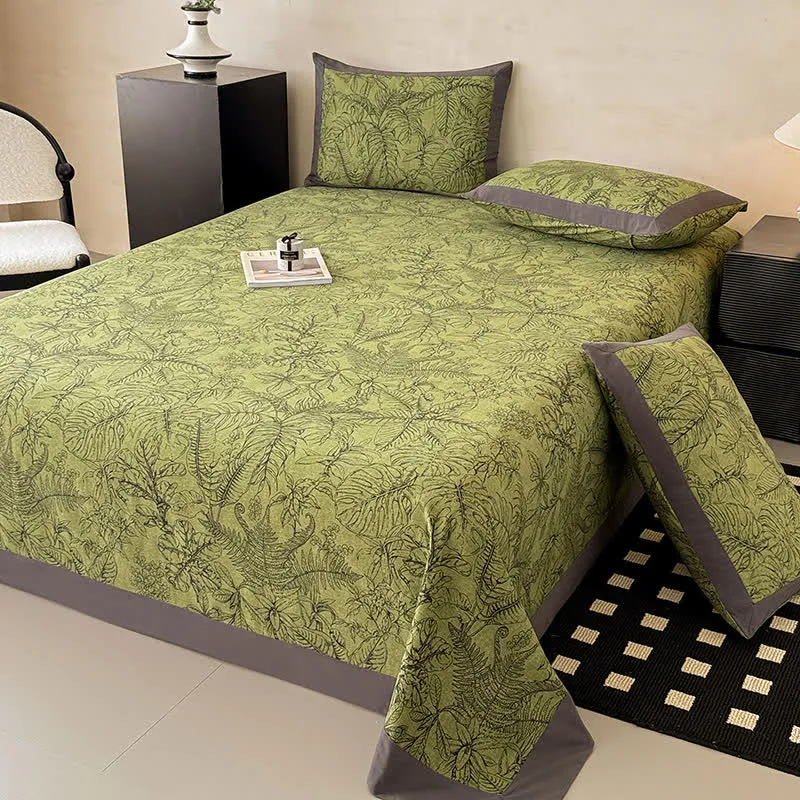 Copriletto in cotone spazzolato con foglie botaniche