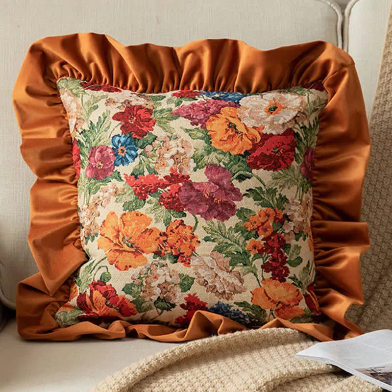 Cuscino con volant in stile country floreale