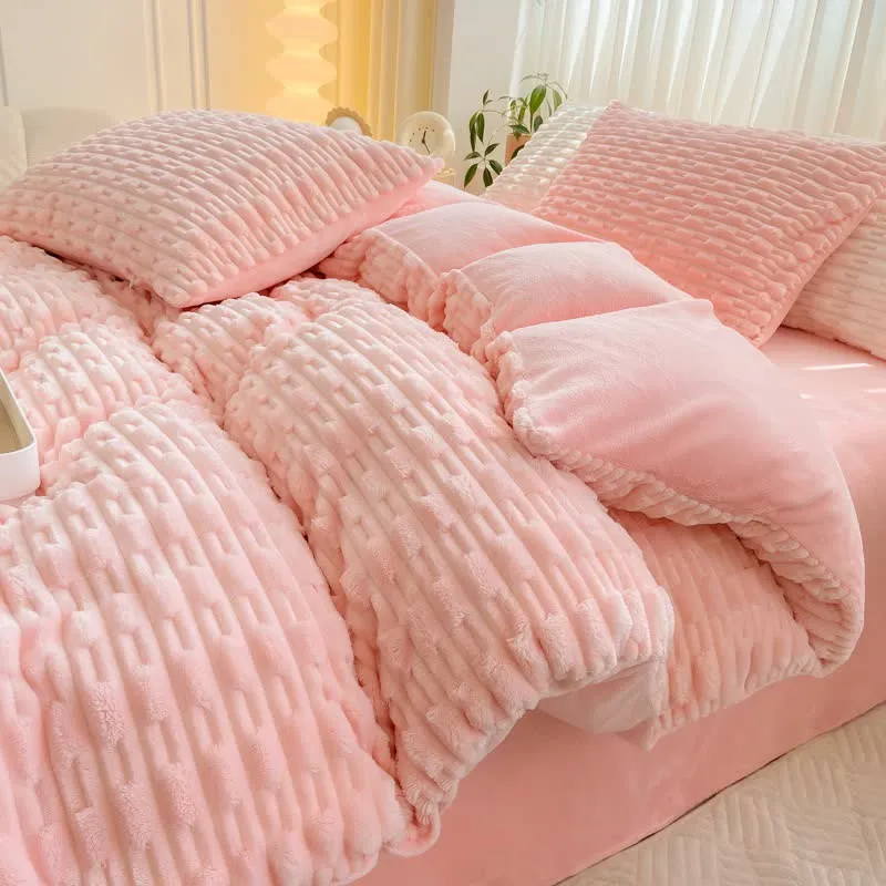 Set di biancheria da letto in peluche testurizzato a tinta unita