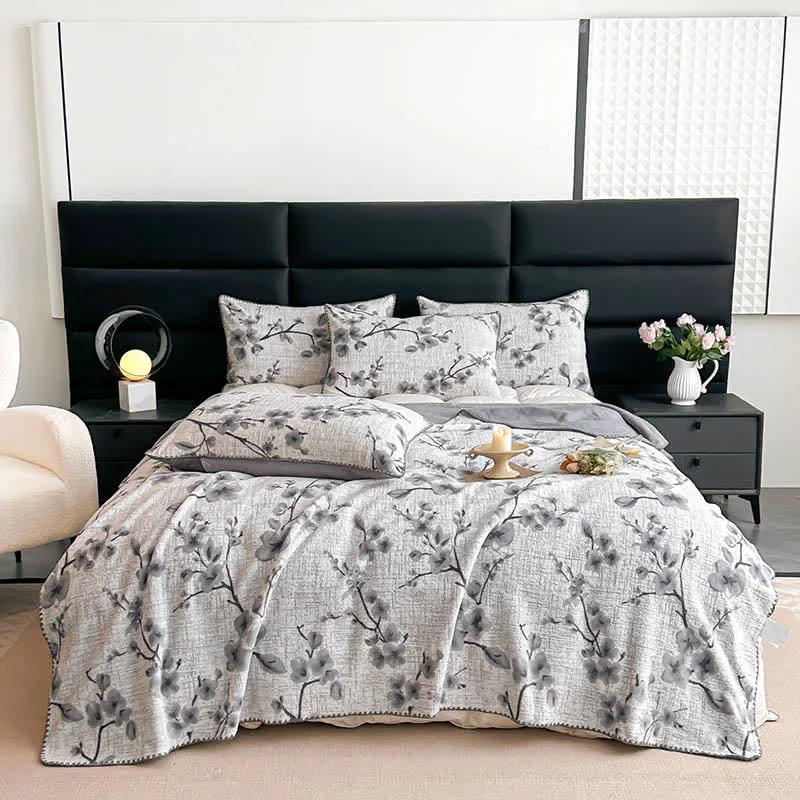 Coperta jacquard con motivo a fiori di prugna