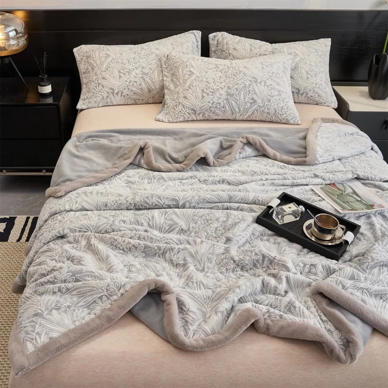 Coperta calda con texture floreale a forma di foglia