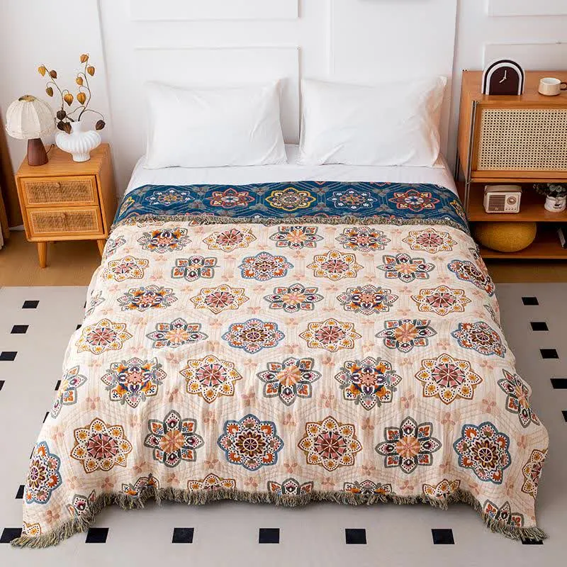 Trapunta etnica in cotone con fiori a forma di stella