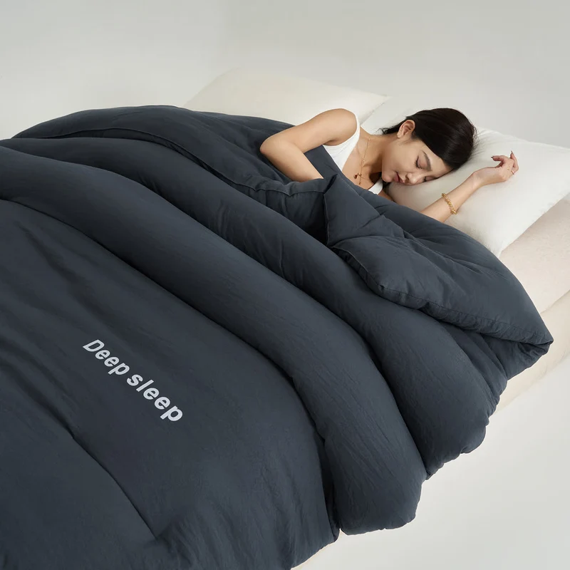 Piumino stampato con lettera Deep Sleep