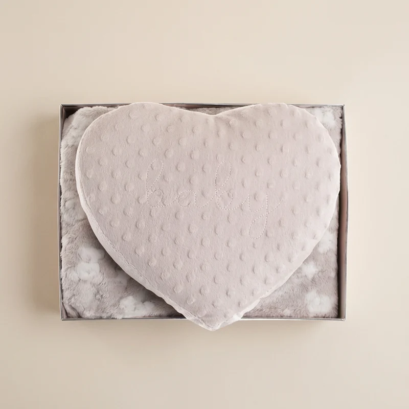 Set regalo Plaid e cuscino cuore Baby beige