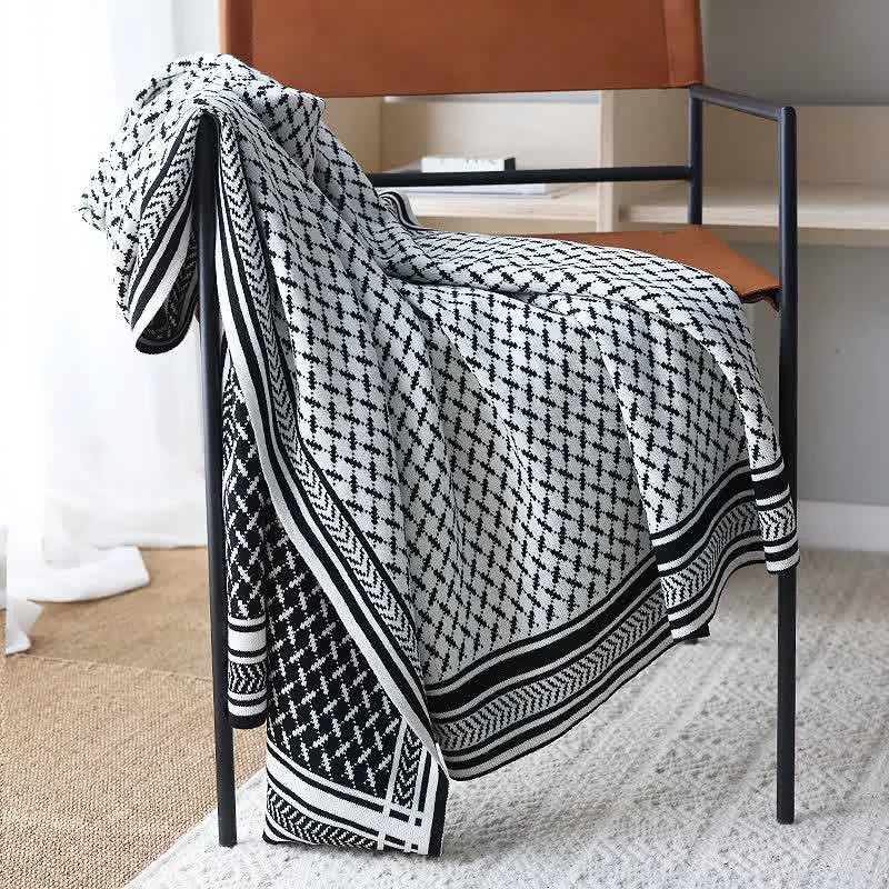 Coperta lavorata a maglia in stile nordico Ownkoti