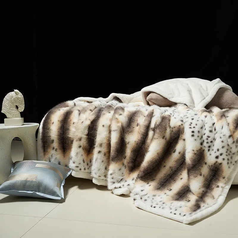 Coperta in pelliccia sintetica con stampa leopardata di lusso